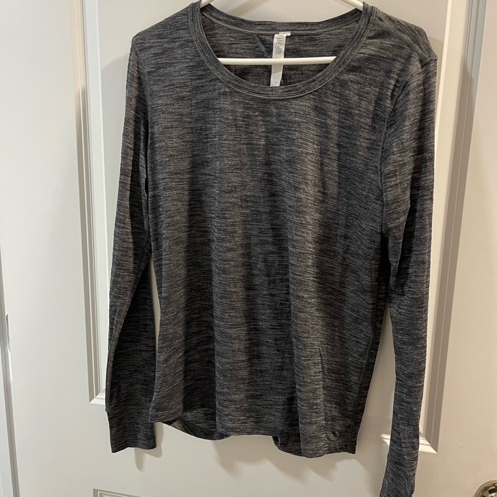 Gray Long Sleeve Women's Top Lululemon Healthered Long Sleeve Open Back